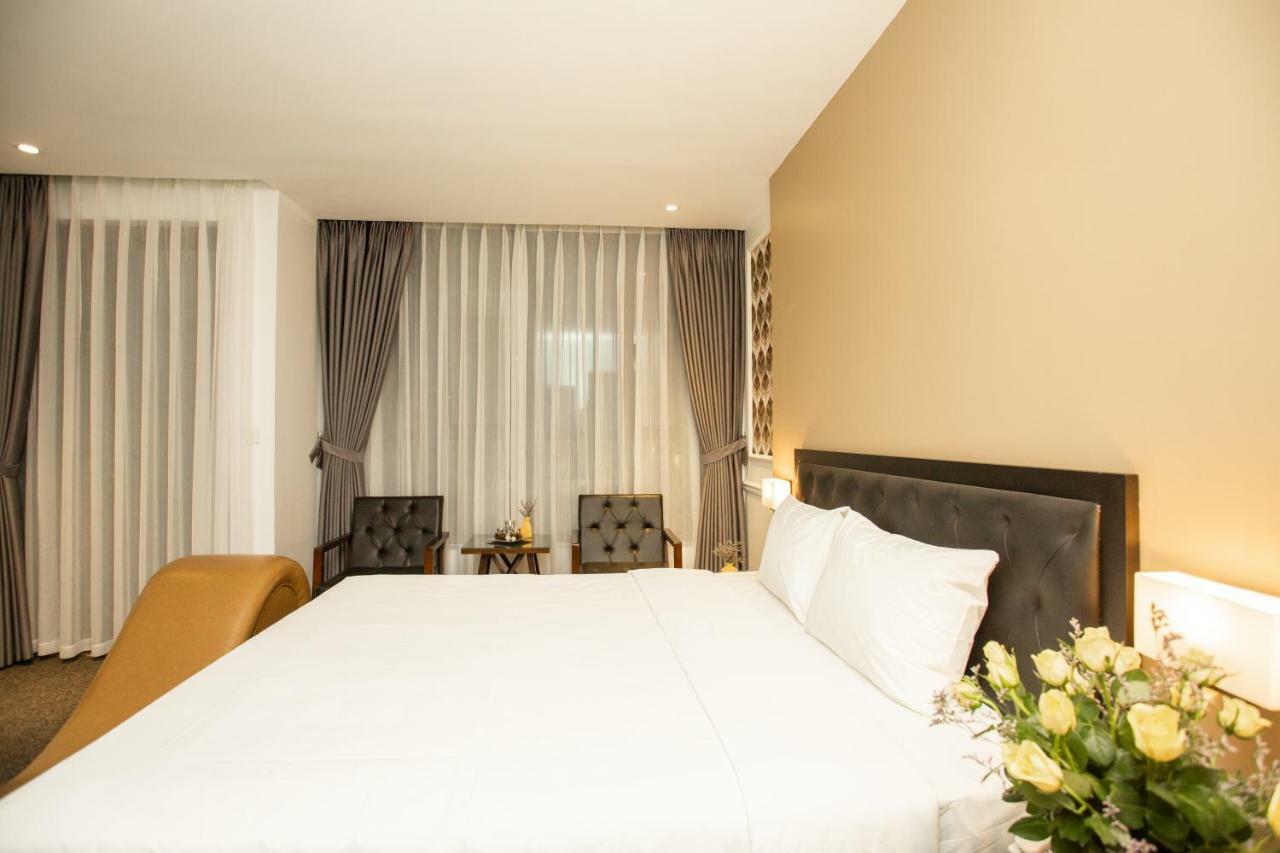 Adeline Hotel Ханой Экстерьер фото